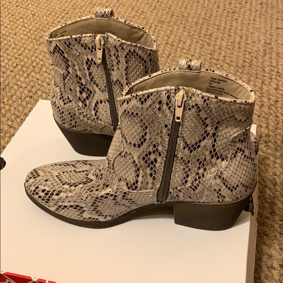 Snakeskin Rampage Booties - Picture 3 of 4